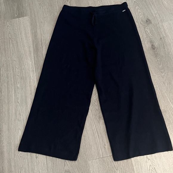 Tom Tailor Denim Knit Culottes Navy Blue Pants. - Picture 1 of 6